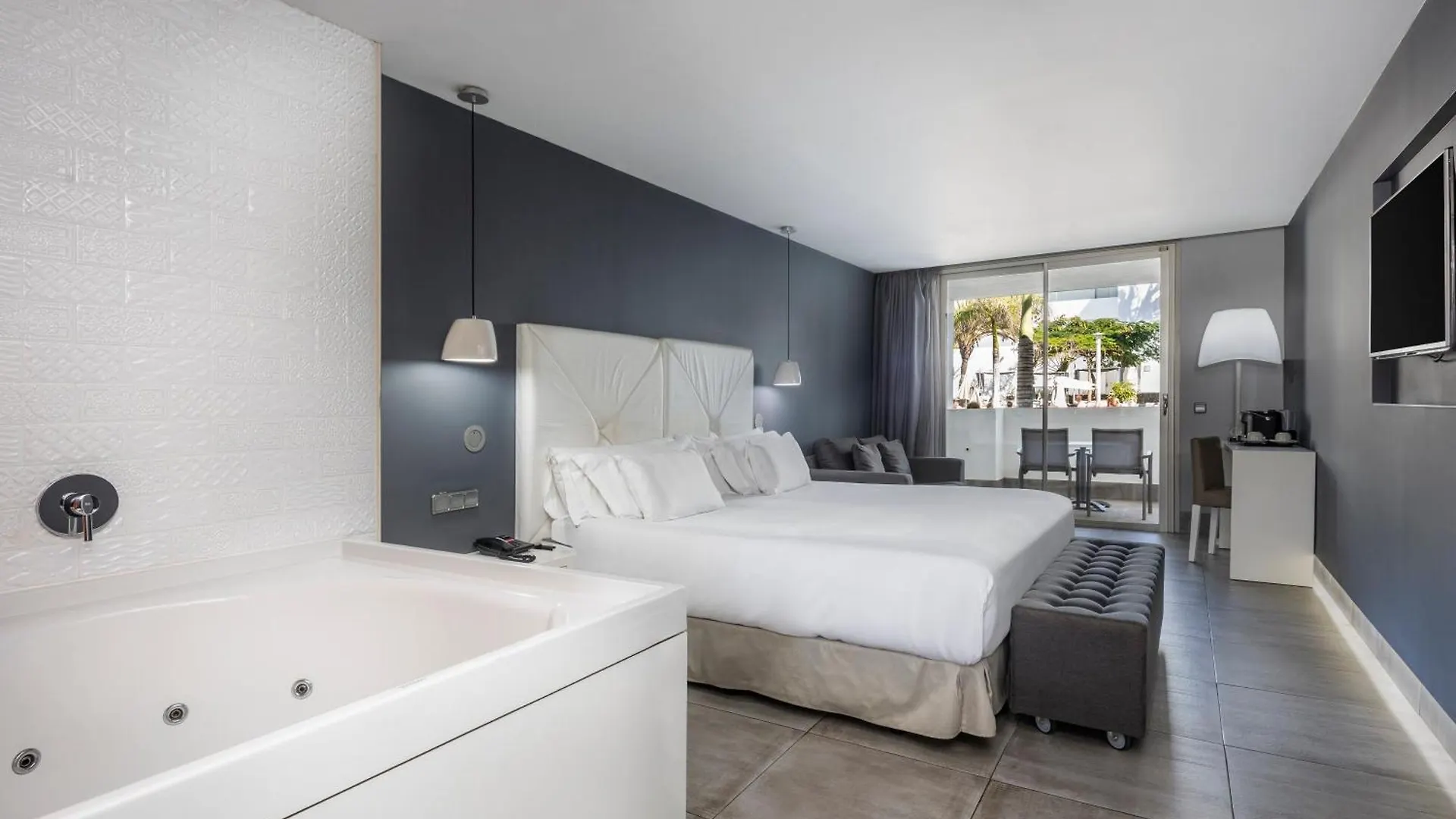 Barcelo Teguise Beach - Adults Only Costa Teguise
